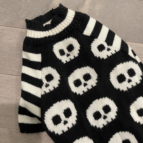 ❌Halloween Skull Dog Sweater - Picture 8 of 9